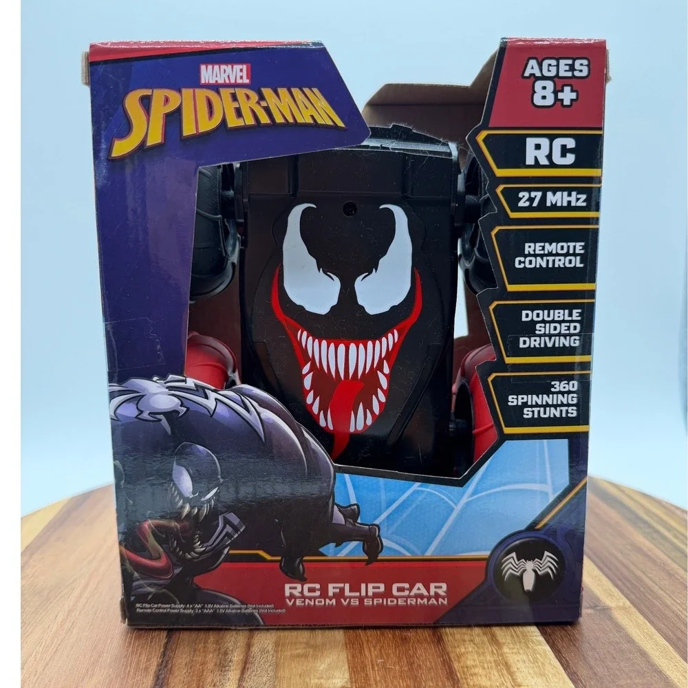 Marvel Spider-Man Venom XS 4/5 Sweat Shirt / RC Flip Car/Remote‎ Control Bundle